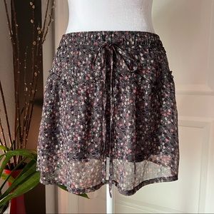 American Eagle floral skater mini skirt